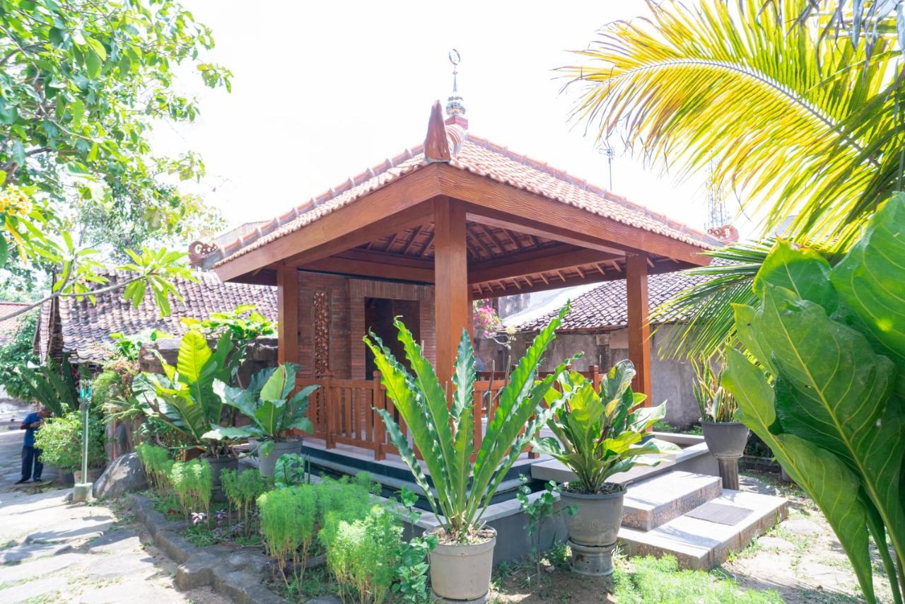 Reddoorz @ Panglima Sudirman Madiun Hotel Exterior foto